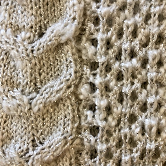 Kensi cream/light oat sweater with hint of silver sheen - Picture 5 of 5